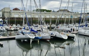 [PHOTOS] Le port se vide accidentellement : les voiliers en mauvaises postures