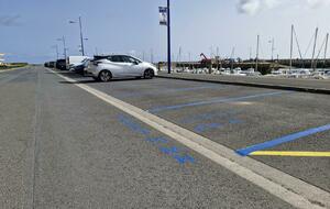 Stationnement sur le port : une zone bleue