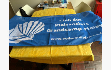 Faites claquer les couleurs du club !